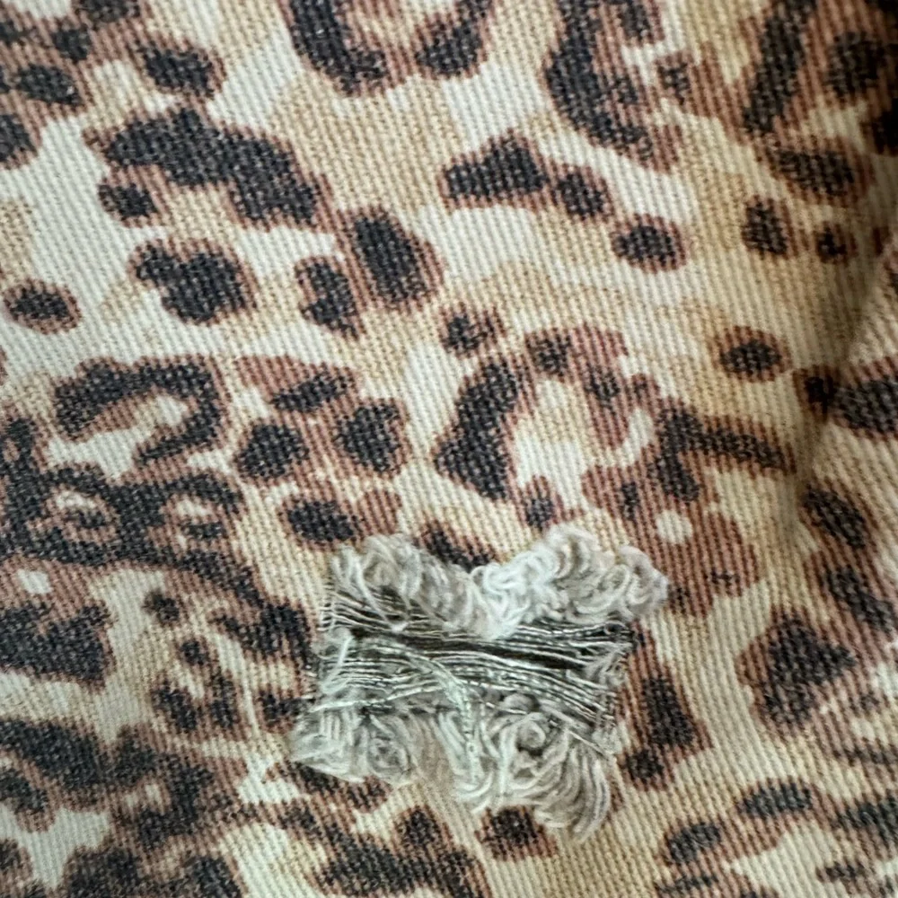 Style Rack Leopard Print jeans - Picture 6 of 11